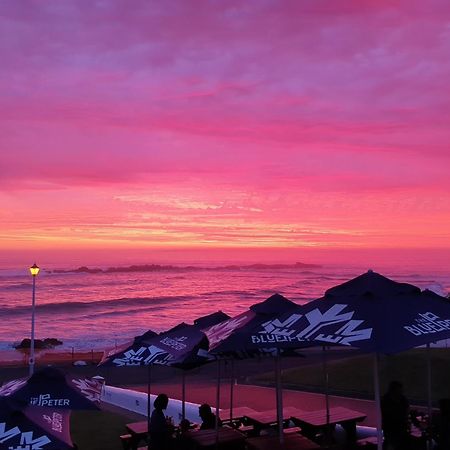 The Blue Peter Hotel Bloubergstrand Bagian luar foto
