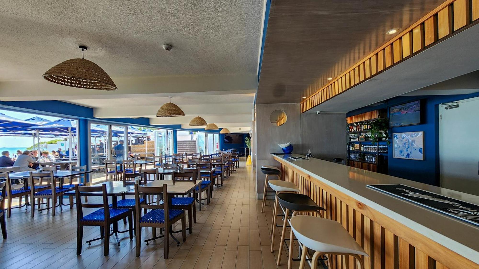 The Blue Peter Hotel Bloubergstrand Bagian luar foto