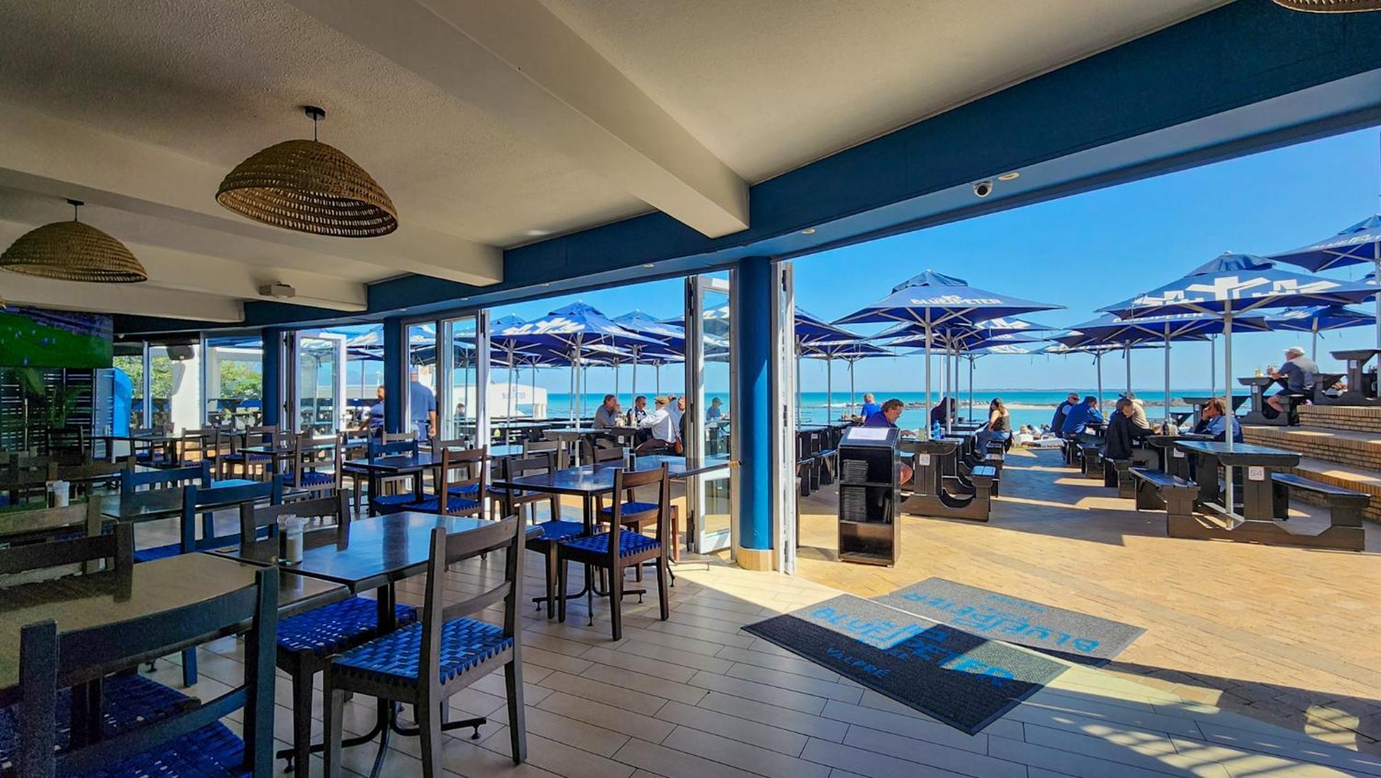 The Blue Peter Hotel Bloubergstrand Bagian luar foto