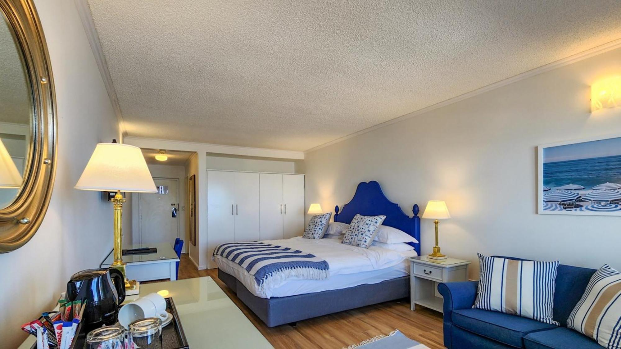 The Blue Peter Hotel Bloubergstrand Bagian luar foto